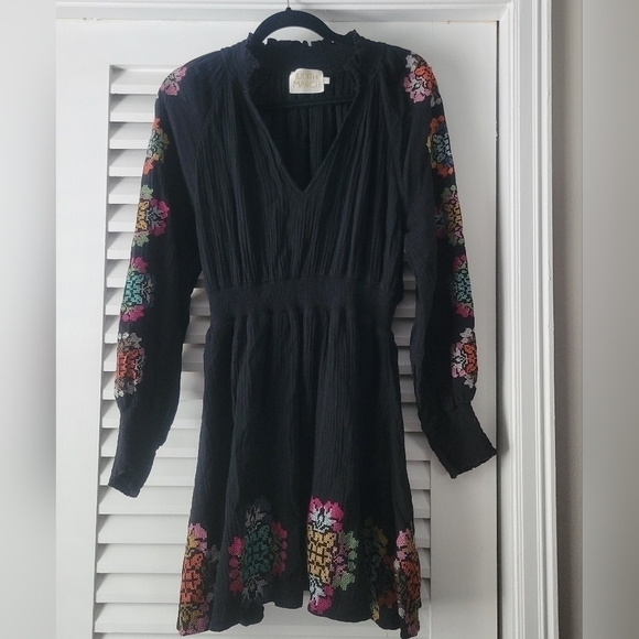 JUDITH MARCH Embroidered 100 % cotton dress size small. - Picture 2 of 10